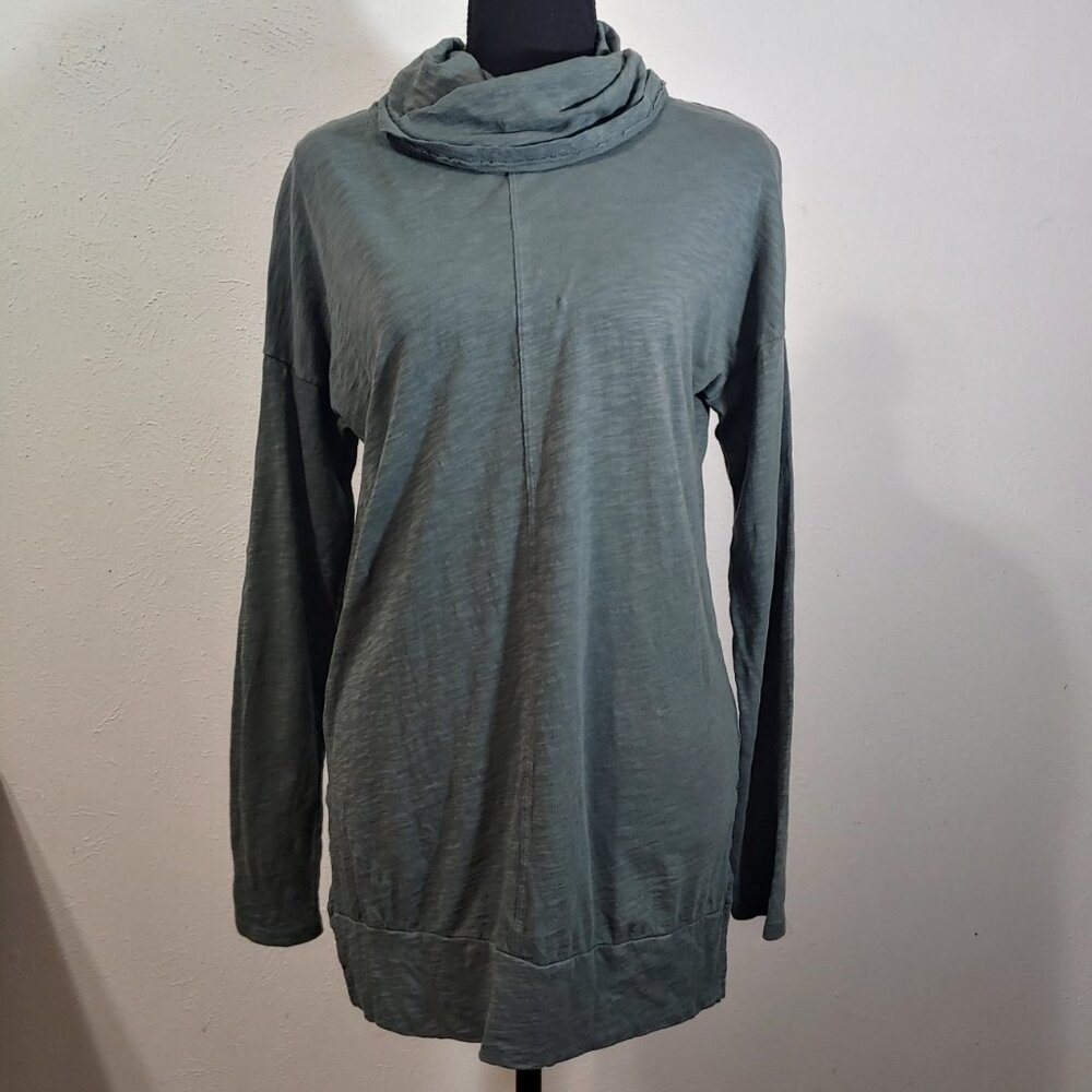 Bobi Los Angeles Loose Turtle Neck Long Sleeve  Knit Women's  Top